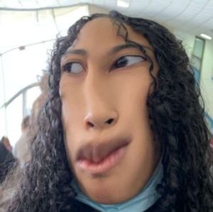 Meet your Posher, Madeline